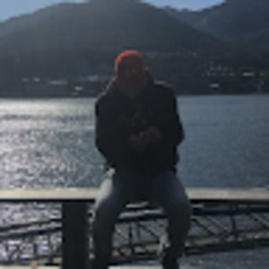 Meet your Posher, Lloyd